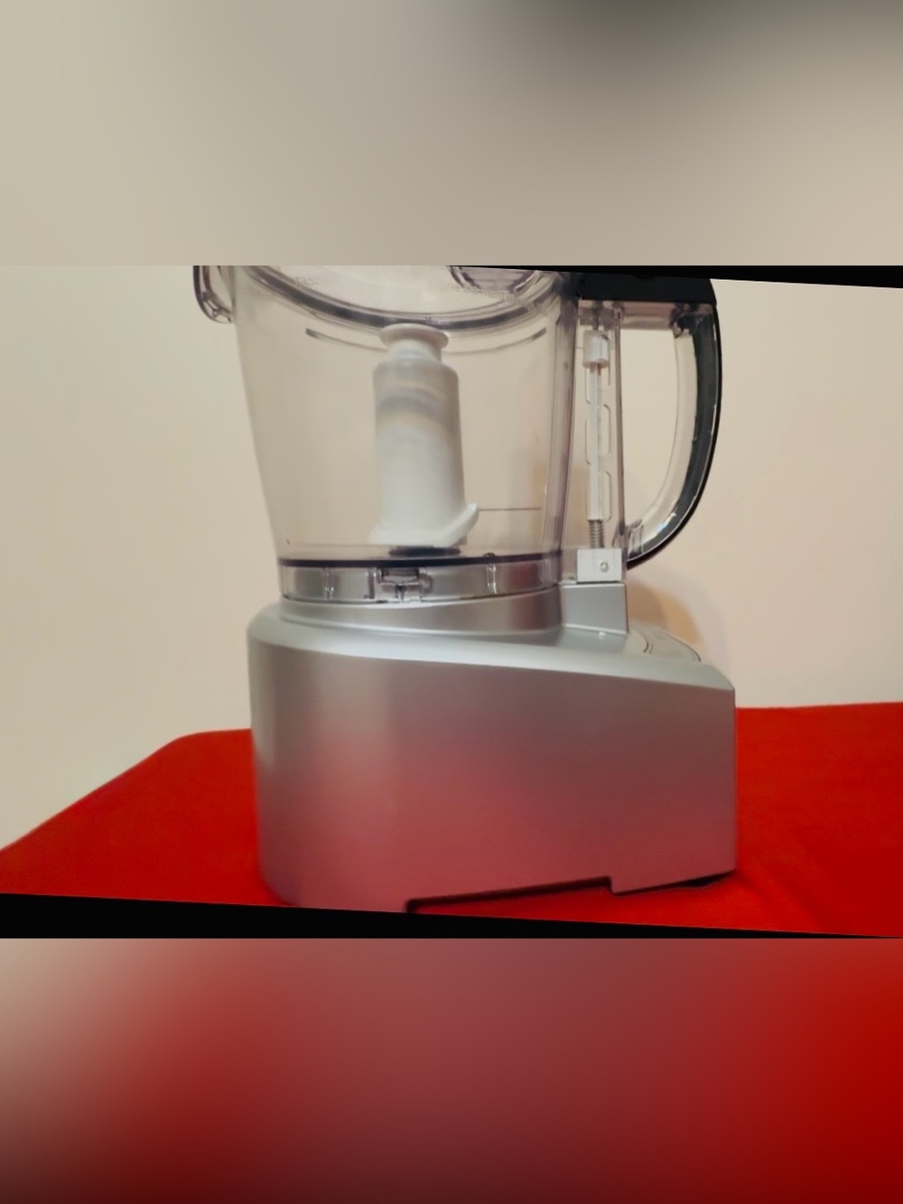 Cuisinart 7 cup elite food processor, fully functional, all parts, used/good. - Picture 9 of 11